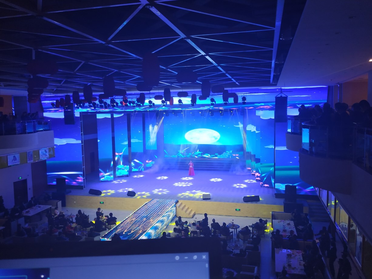 延安市西营信天游大舞台 LED 显示屏节造系统项目