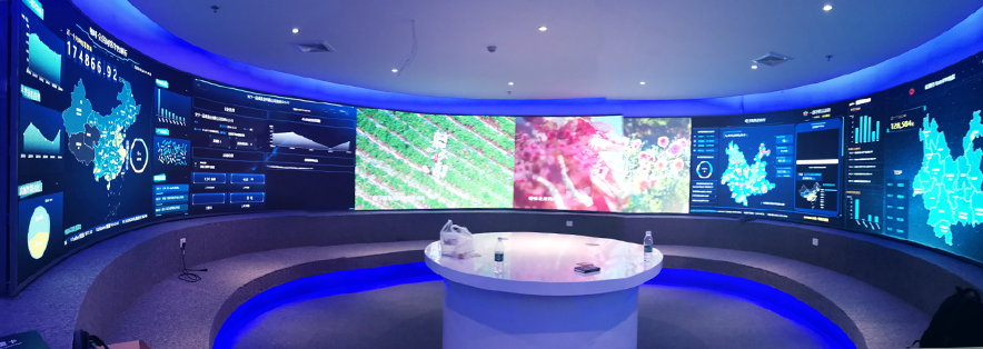 昆明某数据中心 P2 内弧形 LED 显示屏节造系统项目