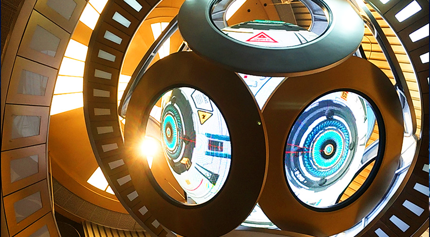 上海商城展示中心 3M 直径创意球形 LED 显示系统项目