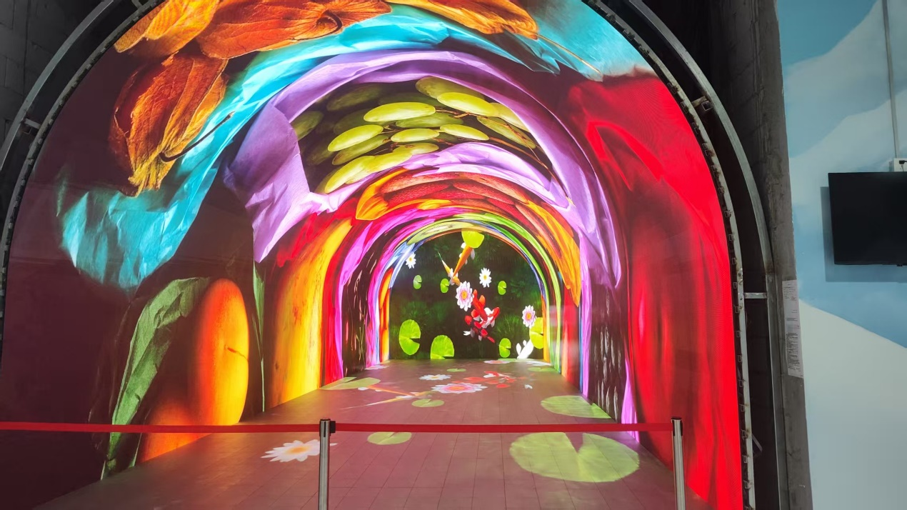 浙江衡阳欢乐世界时空隧路