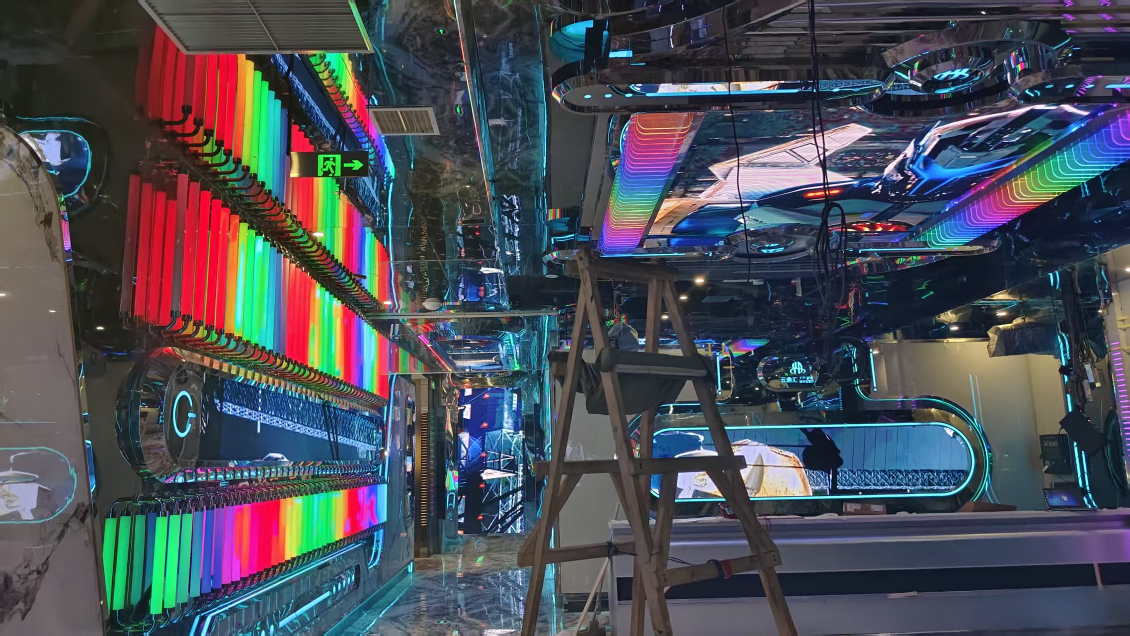 三门峡灵宝 KTV 异形 LED 显示系统项目