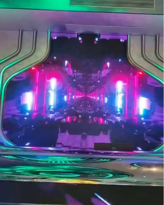 拉萨美的悦然里KTV项目